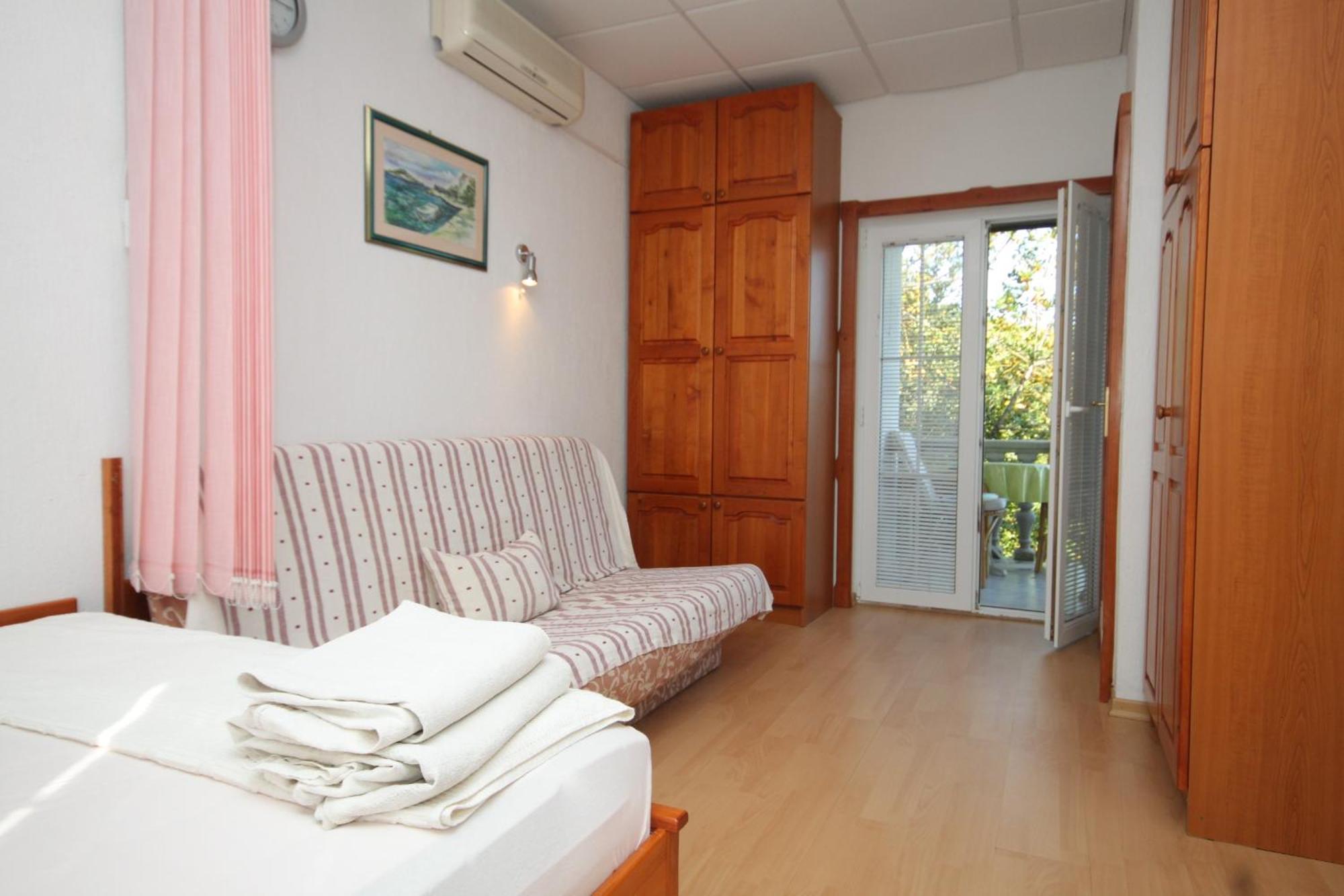 Apartments With A Parking Space Preko, Ugljan - 8224 Chambre photo